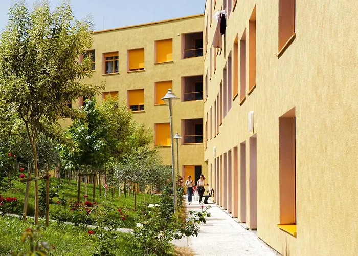 Comfy At 'mangalem21 Complex' Parking-wifi-ac-view Appartement *